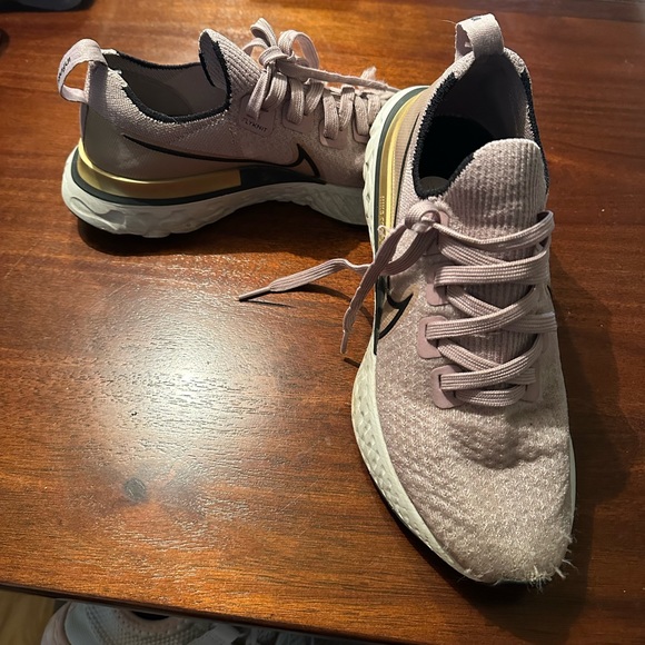 Nike React Infinity Run Flyknit Women's Running Shoe - size 8 - Picture 6 of 6